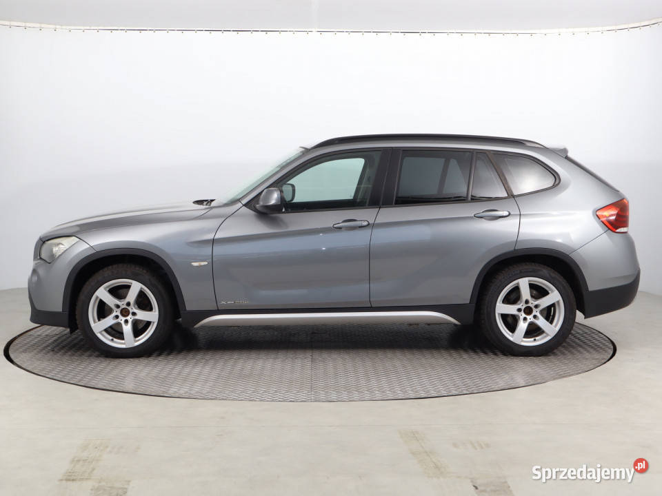 BMW X1 xDrive18d czujnik parkowania dolnośląskie Bielany Wrocławskie