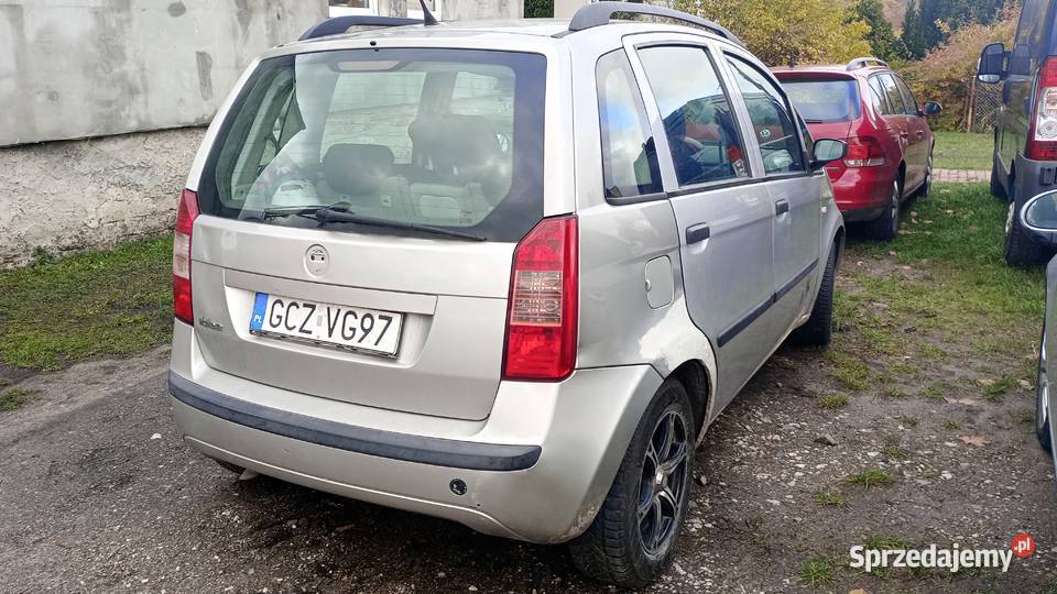 Do małych poprawek lakierniczych sprzedam