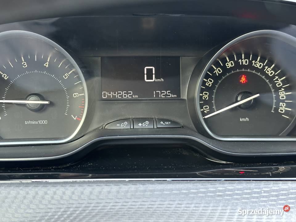 Peugeot 208 PureTech 2018 kamera cofania bogate Częstochowa sprzedam