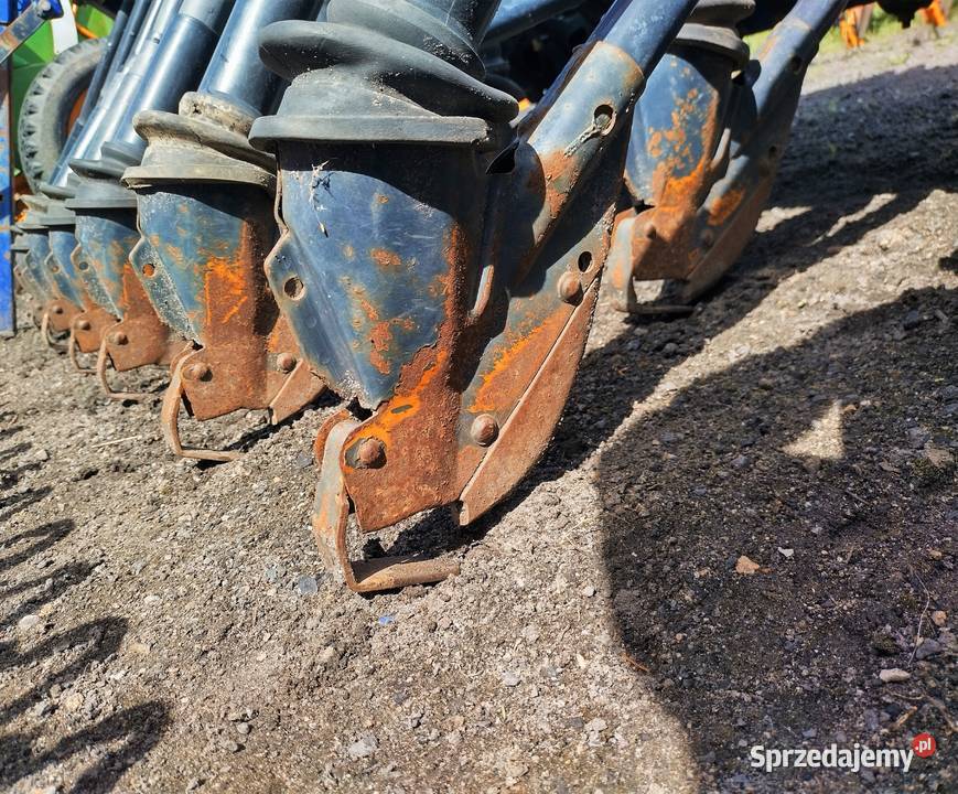 Redlice siewnik Amazone D7 D8 lejki sprężyny kujawsko-pomorskie Siniarzewo