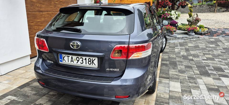 TOYOTA AVENSIS T27 KOMBI 1 WŁ LPG GWARANCJA wielofunkcyjna kierownica Tarnów