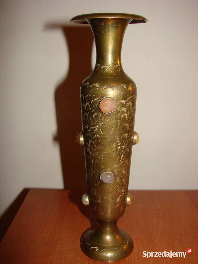 mosiężny zdobiny wazon sprzedam
