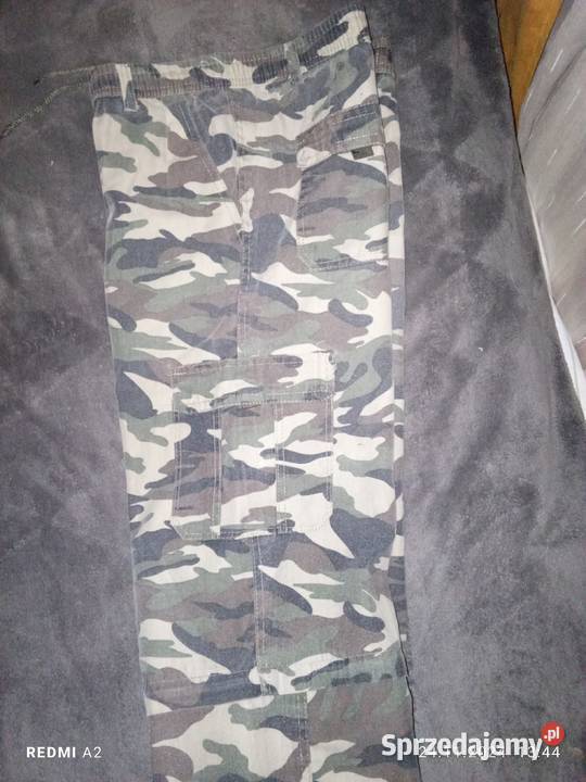 Spodnie robocze męskie kolor wojskowy