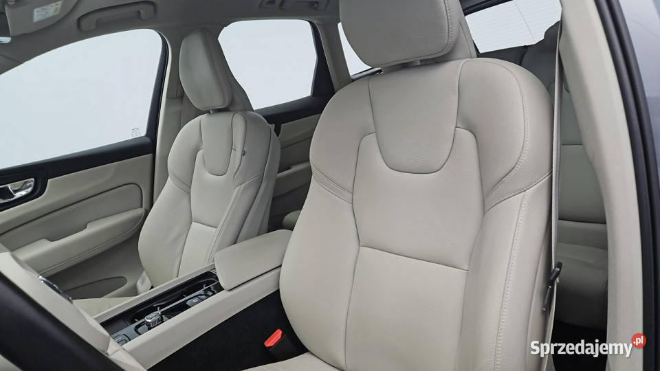 Volvo XC 60 B4 B Plus Dark aut Z Polskiego kamera cofania Warszawa
