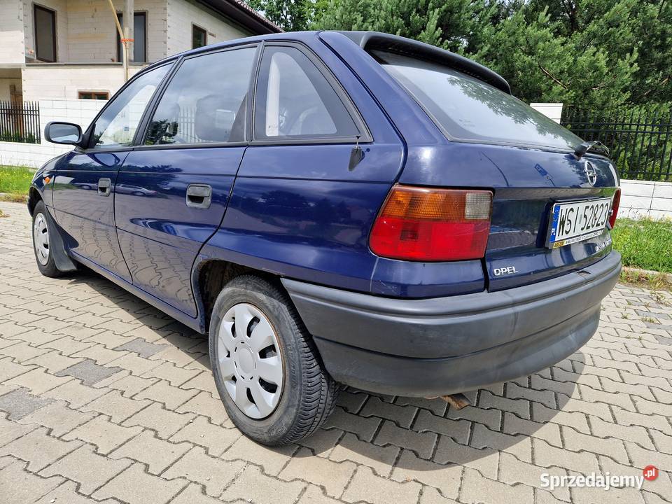Opel Astra 14 benzyna 1999r bez korozjidługie Astra Siedlce