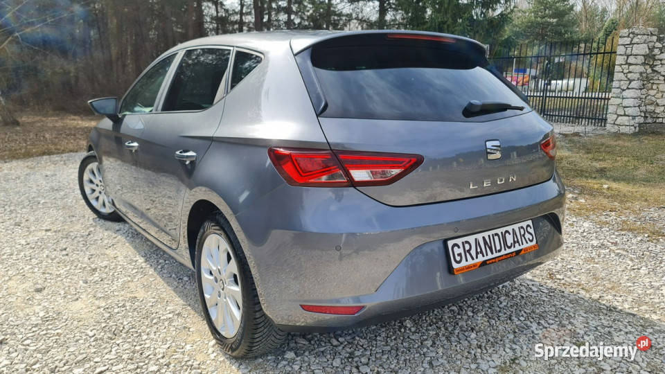 Seat Leon 16 TDI 110 Full LED Navi Climatronic czujnik zmierzchu Chmielnik sprzedam