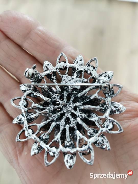 Broszka damska elegancki granatowy kwiat małopolskie Kraków