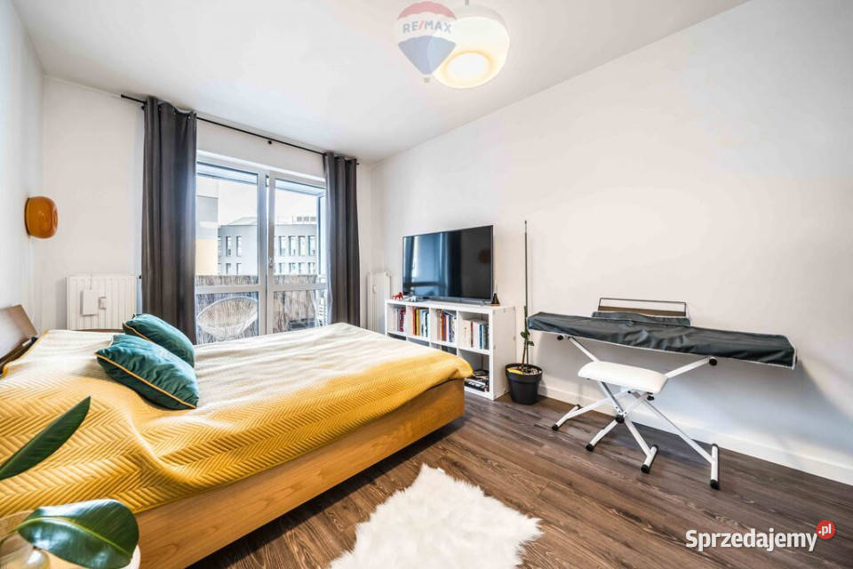 2 pokoje balkon komórka Wilczak Cytadeli internet wielkopolskie sprzedam