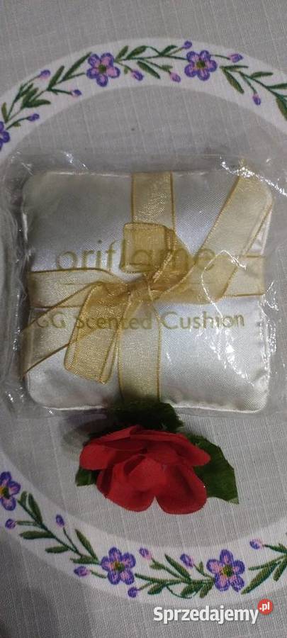 Poduszeczka zapachowa perfumami GG