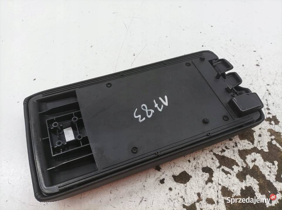 PODŁOKIETNIK TUNELU ŚRODKOWEGO SKÓRA KLAPKA