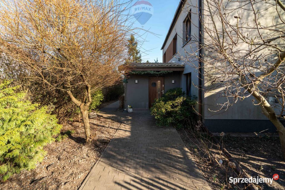 Rokietnica dom z potencjałem i dużym ogrodem wolnostojący wielkopolskie