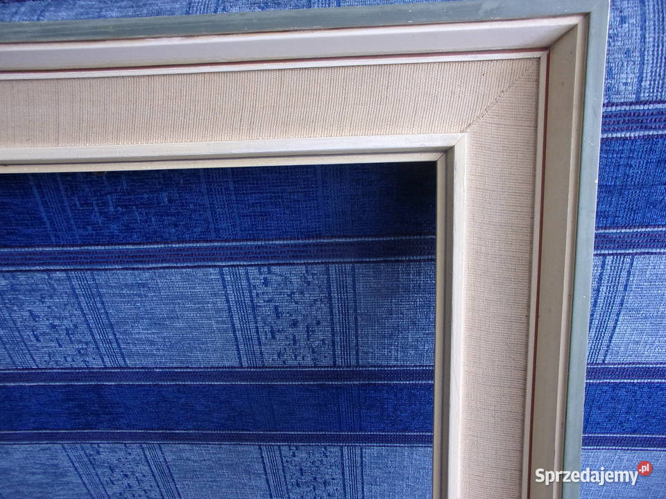 Duża ładna drewniana rama 5070 pochodzi z lat 70 Warszawa