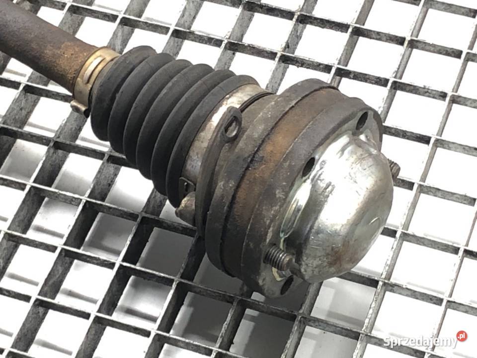 PÓŁOŚ PRAWY PRZÓD VW SCIROCCO III 14 160 0817 Motoryzacja