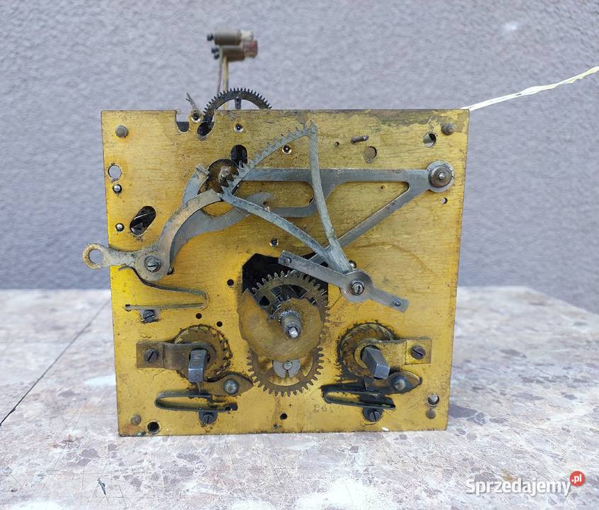 781 Mechanizm starego zegara ściennego Mauthe