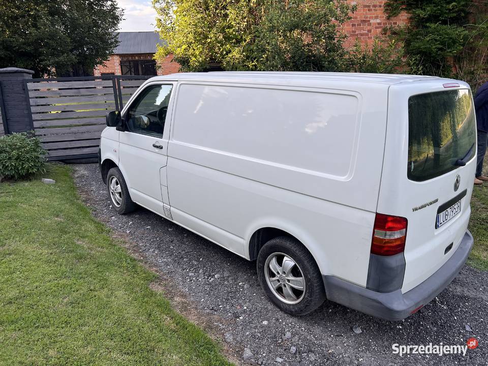Volskwagen Transporter T5 25 TDI 2500cm3 Lublin