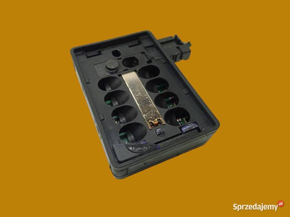 CZUJNIK SENSOR DESZCZU YDB500290 Land Rover