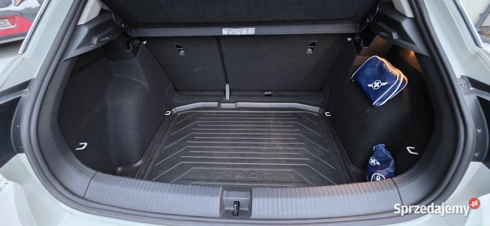 VOLKSWAGEN TROC polski salon zadbany Serwisowany benzyna Toruń