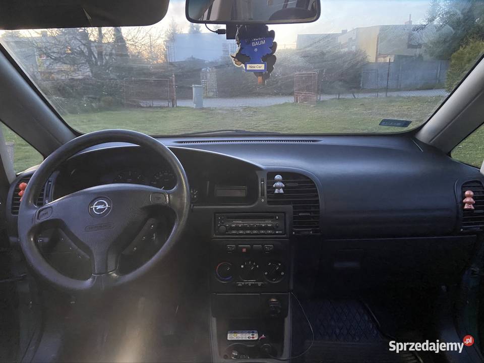 Opel zafira a światła przeciwmgielne Zafira Koronowo sprzedam