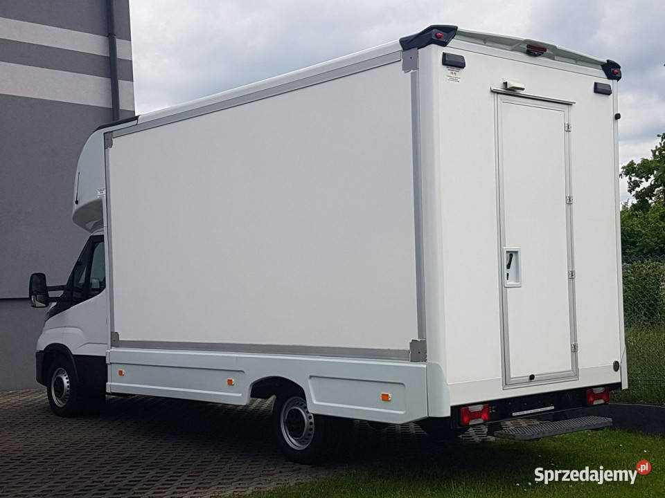 Iveco Daily KONTENER NISKOPODŁOGOWY 443x223x242 elektryczne lusterka Iveco śląskie Poręba