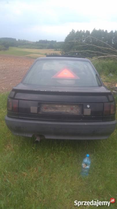 Hella black audi 80