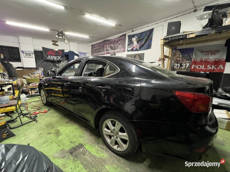 Lexus is220d