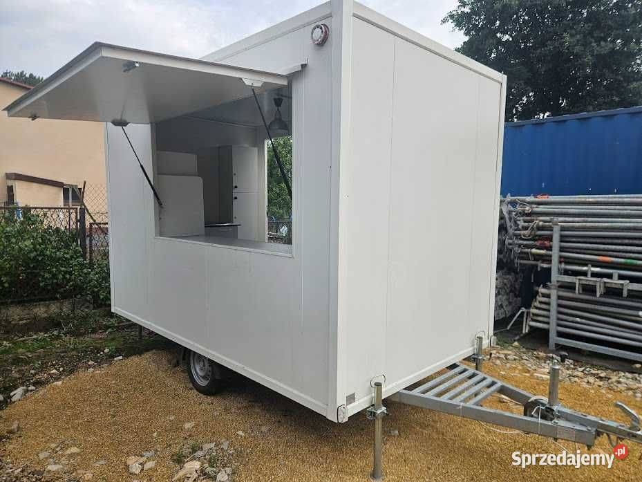 Przyczepa gastronomiczna 750 zlewy blat Góra