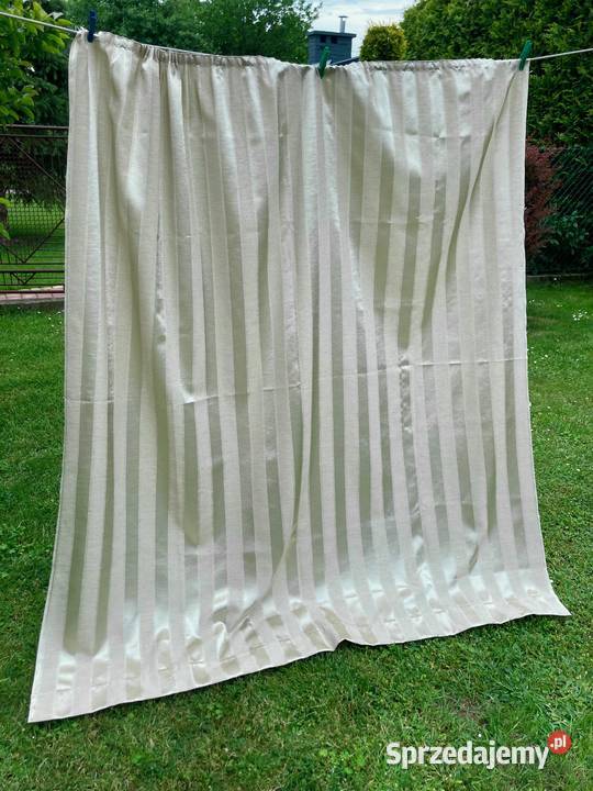 Oliwkowe połyskujące zasłony pasy dwie sztuki Wystrój okien sprzedam