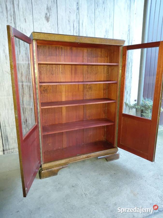 witryna bibliotekarka 462 Byczyna