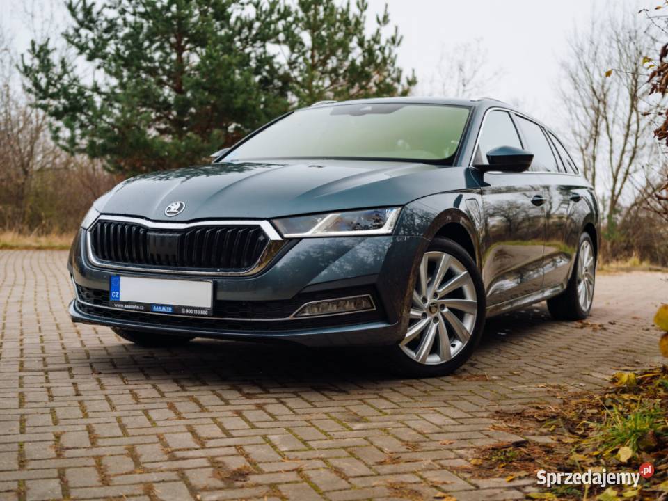 Skoda Octavia 14 TSI iV wielofunkcyjna kierownica Piaseczno