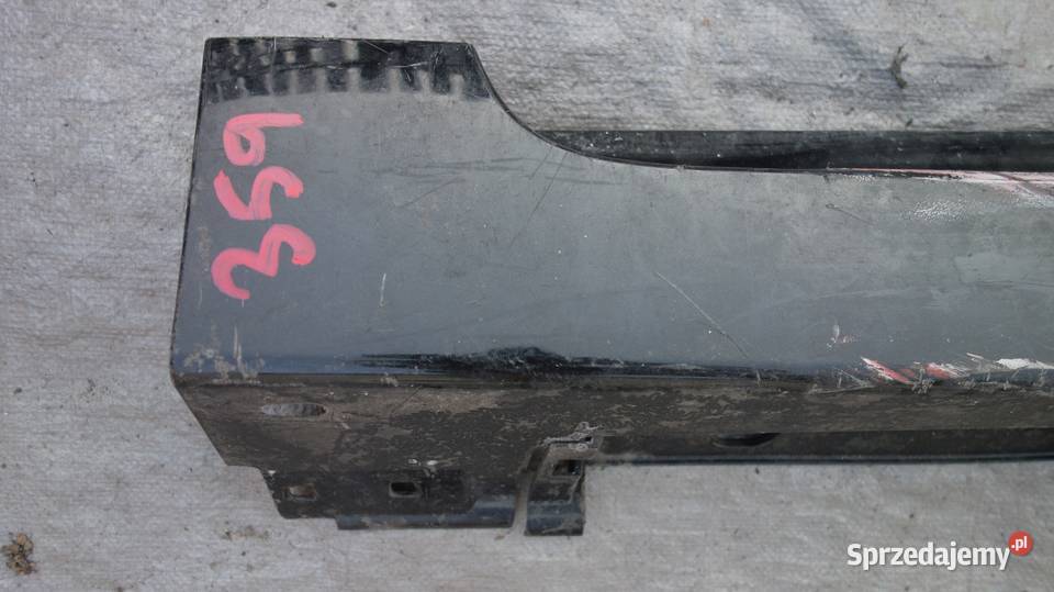 TOYOTA VERSO PRÓG LEWY LISTWA PROGOWA LEWA osobowe Ruda Śląska