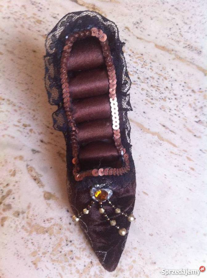 Bucik na pierścionki przesylka Miłobądz