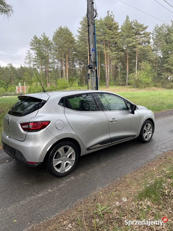 Renault clio 15 15 90 koni kamera klimatronik 90KM