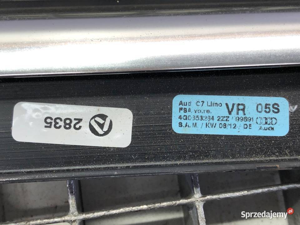 LISTWA ZGARNIAJĄCA PRZÓD PRAWA CHROM AUDI A6 C7 sprzedam