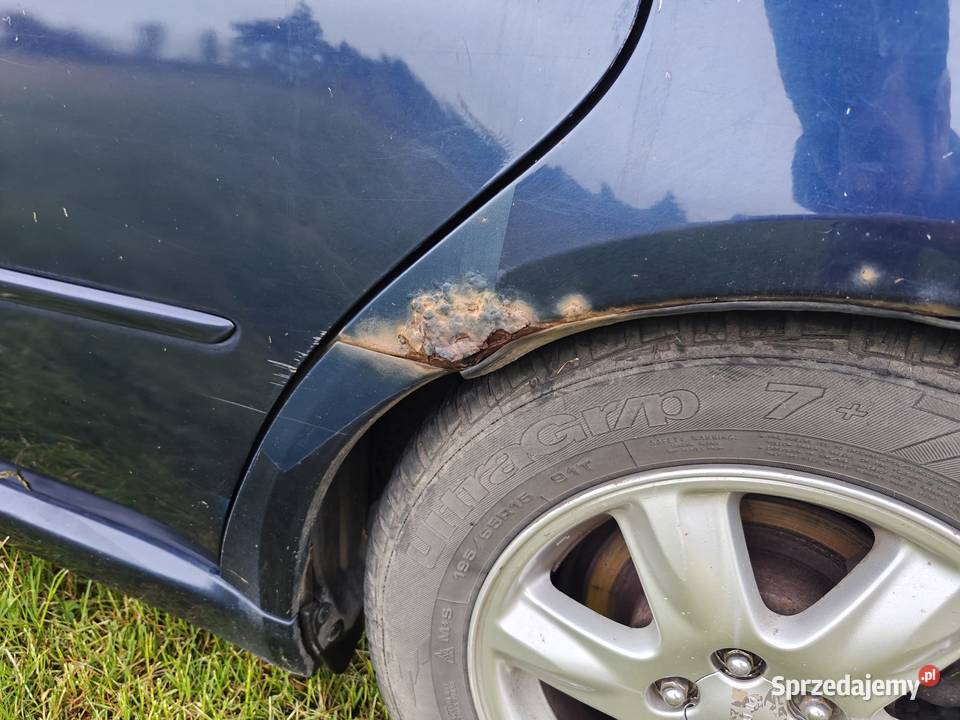 Subaru Legacy 20 benzyna LPG 2004 r Hak Rok produkcji 2004 Legacy