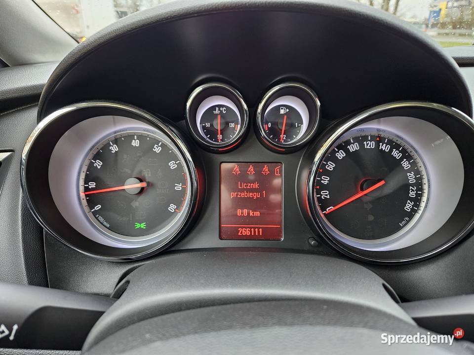 Opel Astra J Cosmo 14T 140KM Kamionna