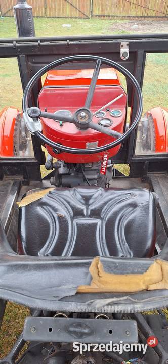 Ciągnik Massey Ferguson 165