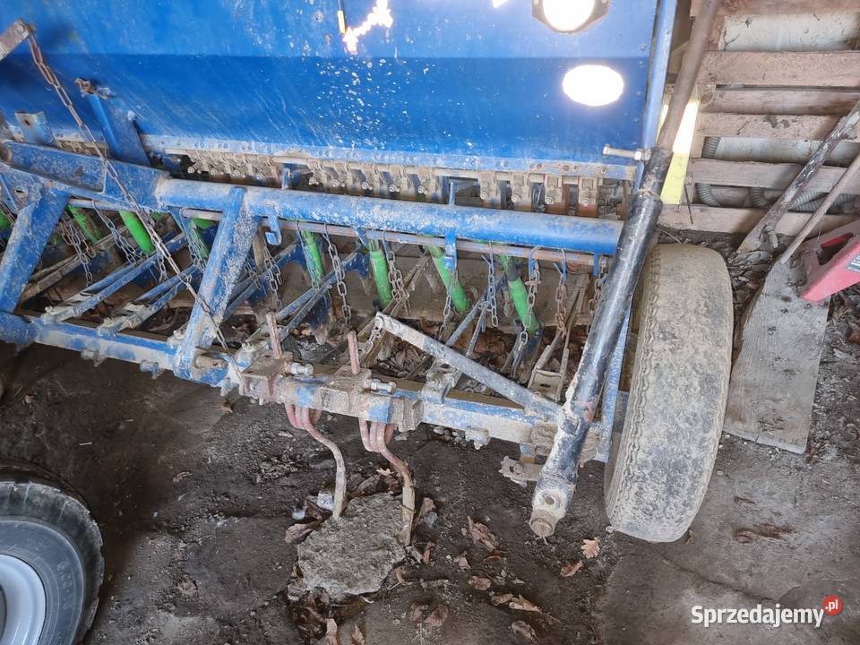 Siewnik zbożowy Poznaniak sprawny Goczałków