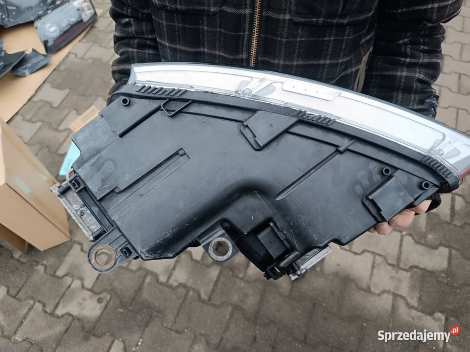 Reflektor L P Audi A8 D3 4E0 komplet osobowe