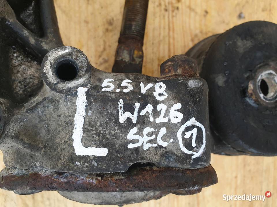 Mercedes W126 SEC PRZEDNI WAHACZ lewy przód Chełm