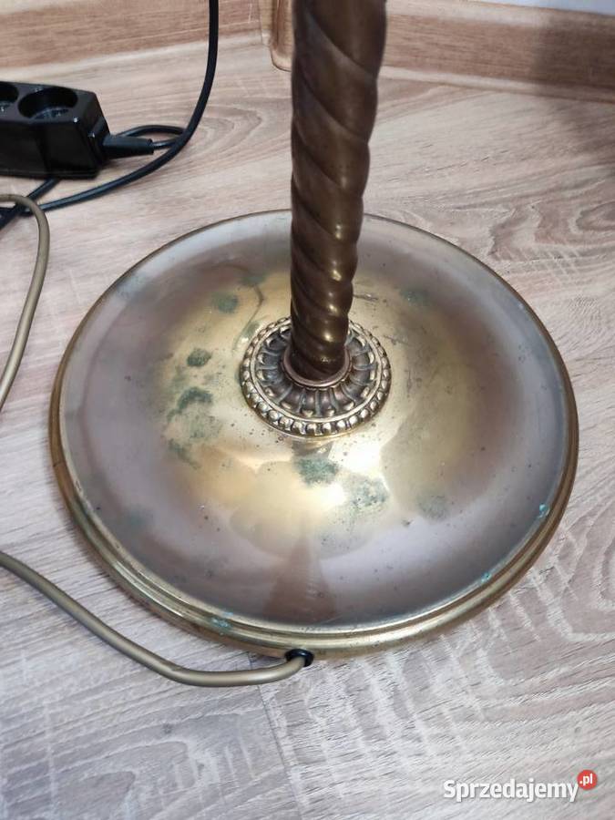 Lampa stojąca mosiężna z plisowanym abażurem