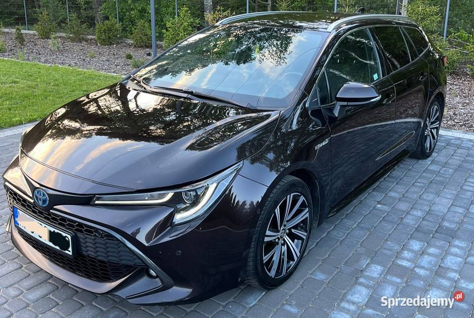 Toyota Corolla 20 Hybrid Kombi 2021 z Polskiego mazowieckie