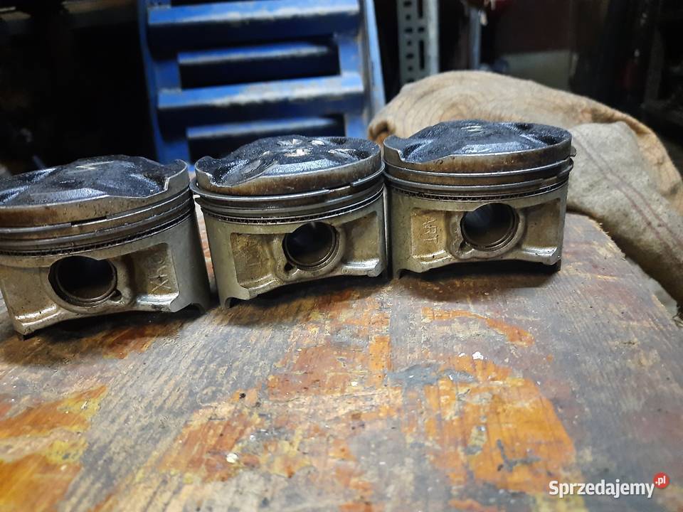 Suzuki GSX 600f Katana tłoki pierścienie GSX 600 dolnośląskie Jelenia Góra sprzedam