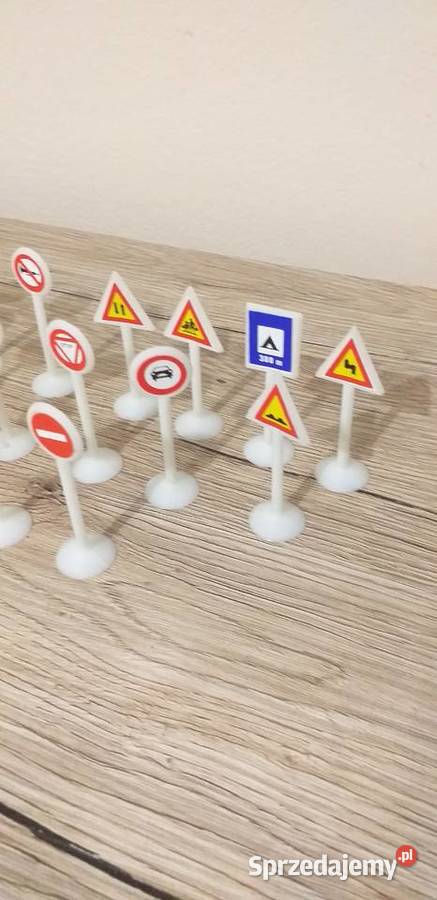 Znaki drogowe Porcelana i szkło łódzkie Przedbórz