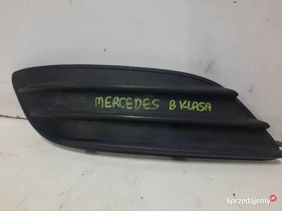 MERCEDES BKLAS W245 20 CDI LISTWY PROGOWE Listwy ozdobne sprzedam