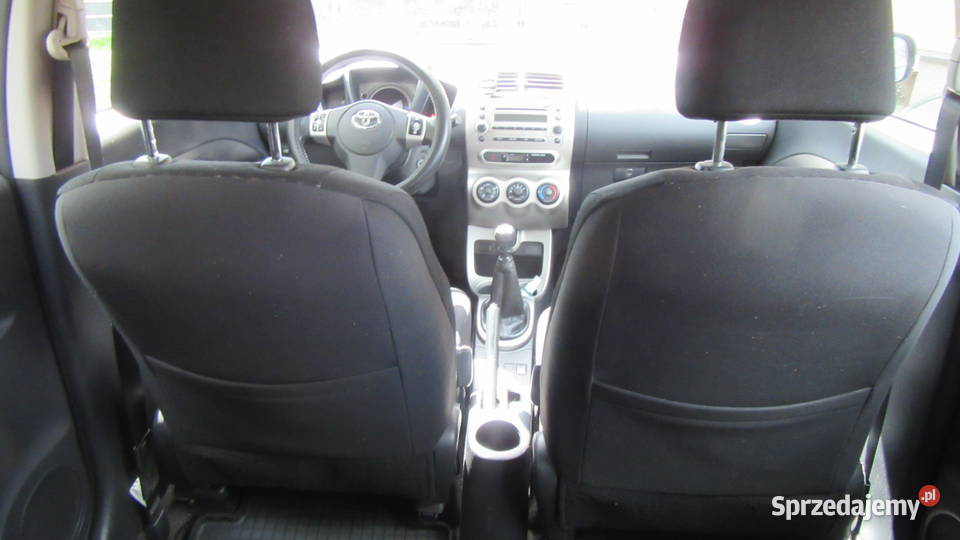 Toyota Urban Cruiser 133l benzy101 stan I Sędziejowice sprzedam