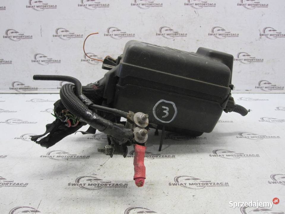 DOBLO II COMBO D 12r skrzynka bezpieczników
