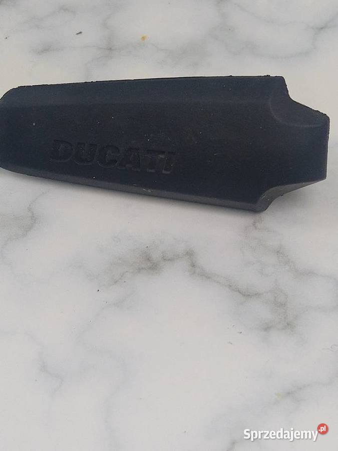 Guma podnóżka kierowcy Ducati Monster 821 sprzedam