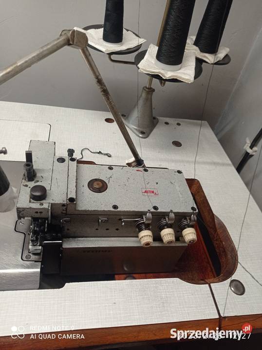 Overlock 3 nitkowy sprzedam