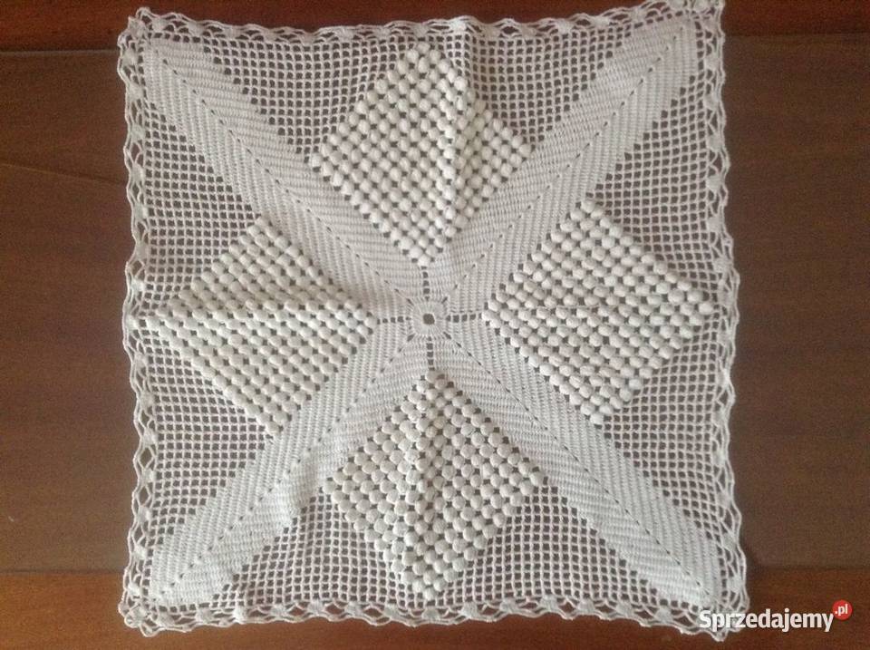 Rękodzieło różne serwetki szydełkowane z lat Opole