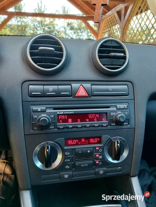 Audi A3 8p 2006 r 19 TDI 105 grafitowy Krempna